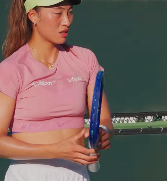 郑钦文教练换成前澳网亚军？阳光双赛首站与斯瓦泰克同区|蒂斯|WTA1000|北美阳光双赛|斯维托丽娜|穆霍娃_新浪体育_新浪新闻