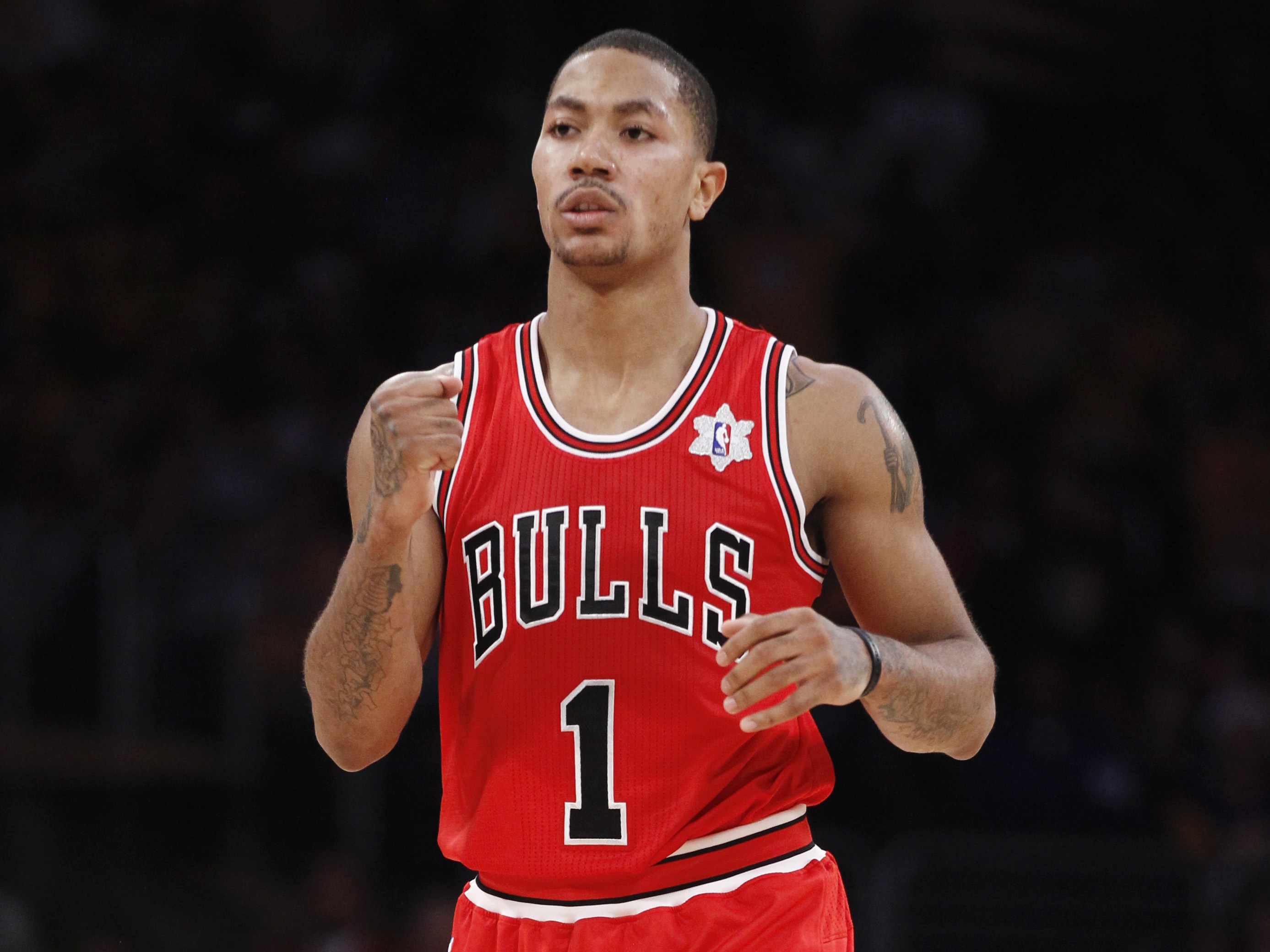 I love you Rose！公牛传奇1号球衣退役 遗憾未见过他的真正巅峰