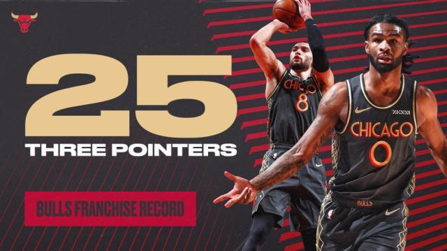 GG扑克-公牛也有水花兄弟！拉文怀特同场投进8+三分创历史